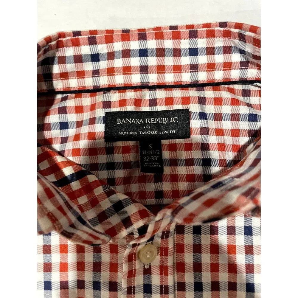 BANANA REPUBLIC SIZE SMALL LONG SLEEVE BUTTON DOWN‎ SHIRT | U1